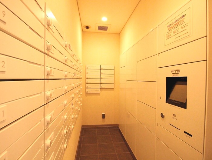 物件外観写真4　(建物設備)