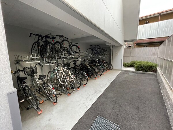 駐輪場