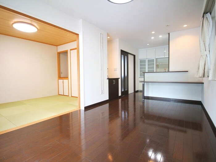 物件内観写真7　(居室)