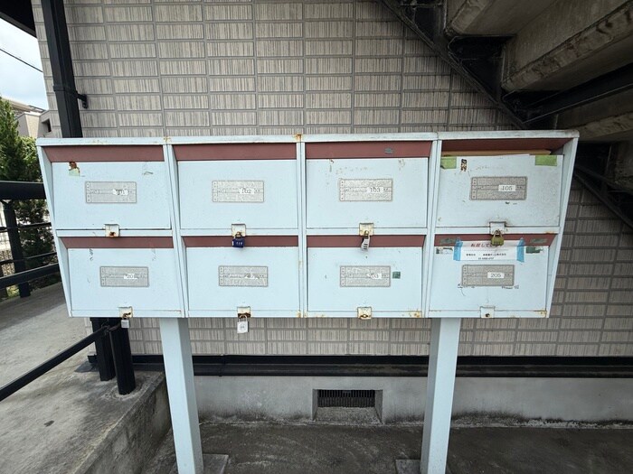 物件外観写真4　(建物設備)