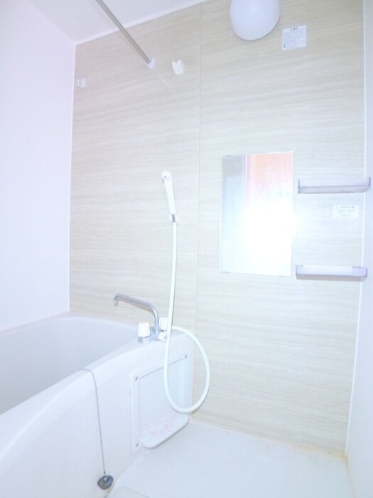 物件内観写真9　(バス／シャワールーム等)