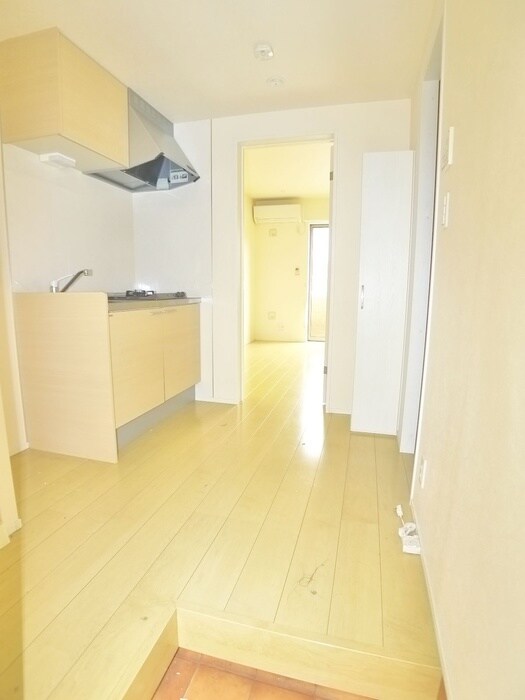 物件内観写真16　(廊下)