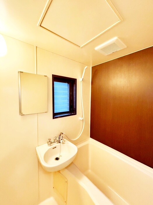 第５サンハイツのバス