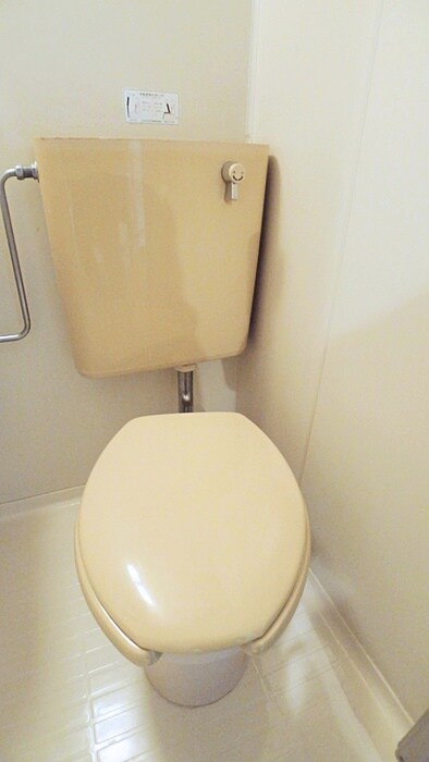 物件内観写真19　(トイレ)