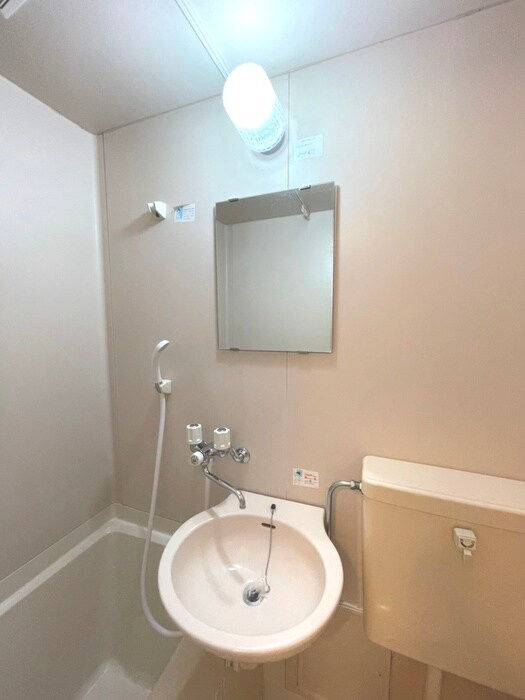 物件内観写真18　(洗面)