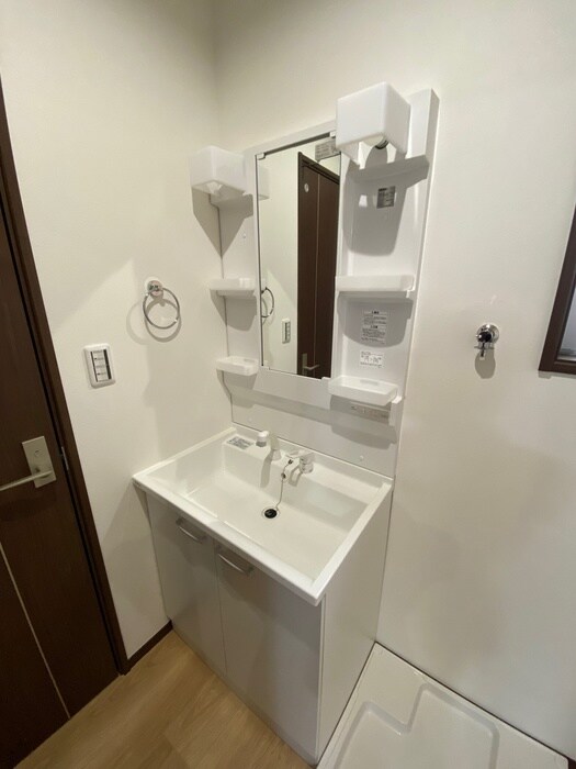 物件内観写真17　(洗面)