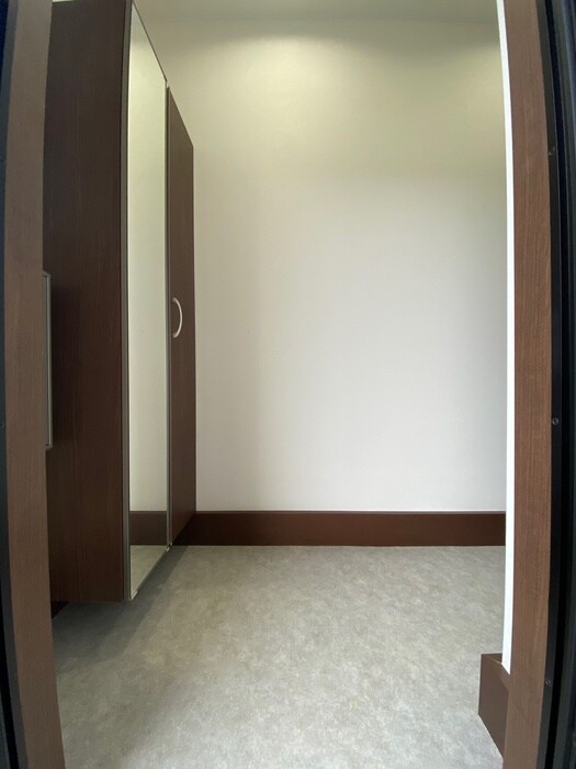 物件内観写真18　(玄関)