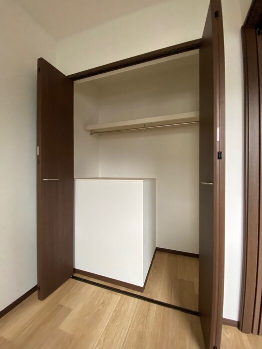 物件内観写真20　(収納)
