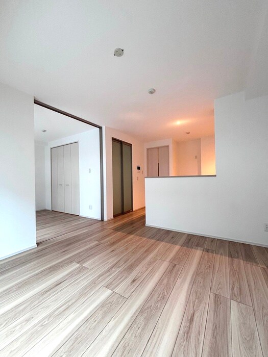 物件内観写真9　(居室)