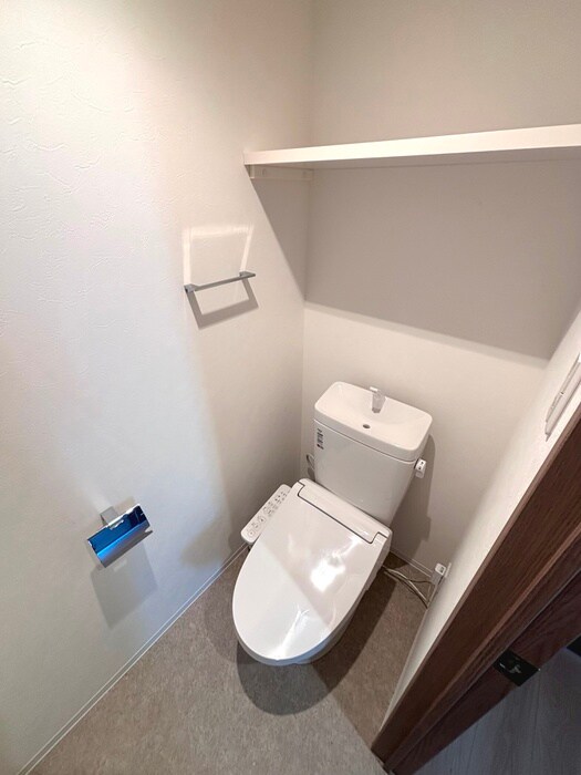 物件内観写真14　(トイレ)