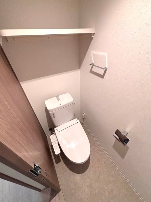 物件内観写真14　(トイレ)