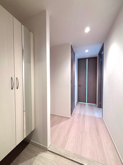 物件内観写真18　(廊下)