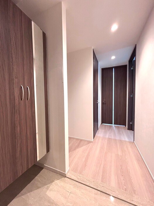 物件内観写真18　(廊下)