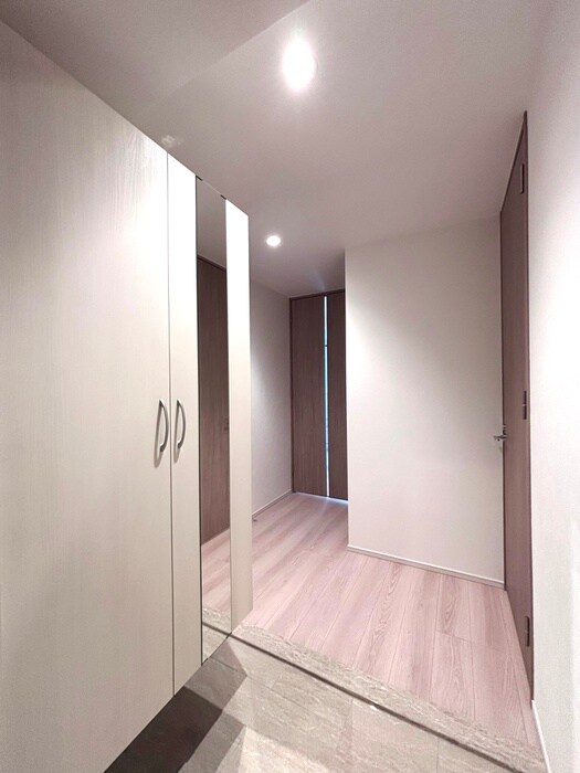 物件内観写真18　(廊下)