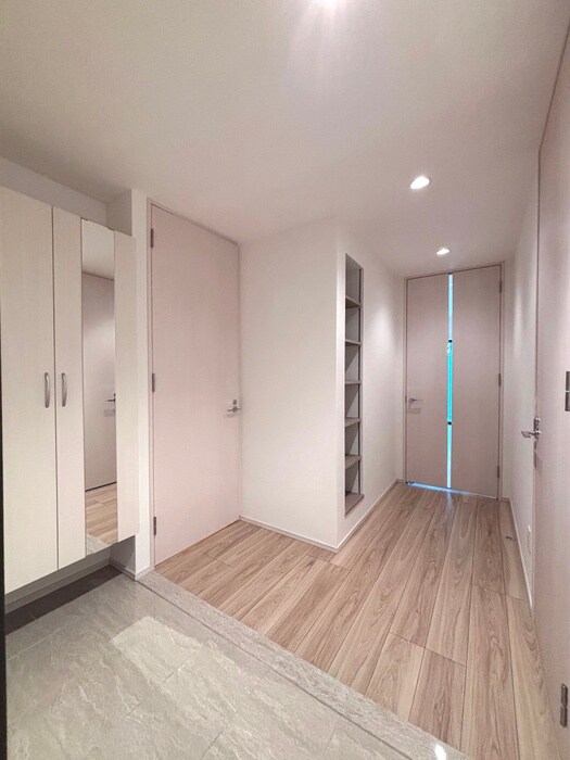 物件内観写真18　(廊下)