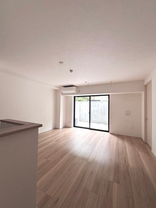 物件内観写真21　(居室)