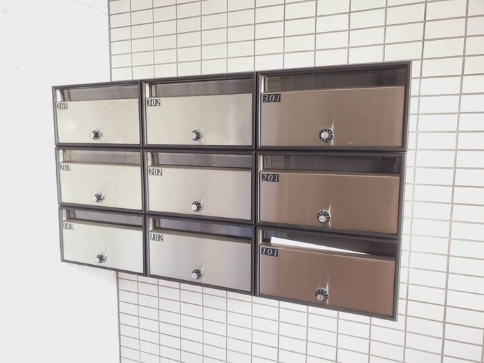 物件外観写真4　(建物設備)