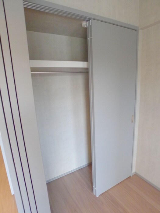 物件内観写真11　(収納)