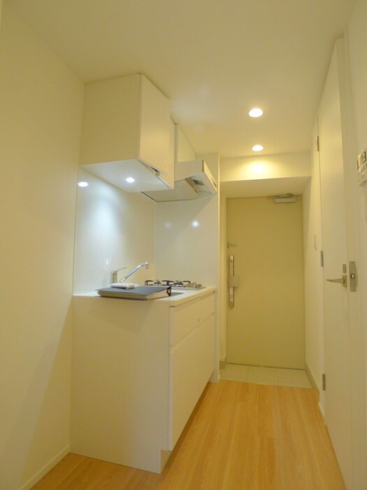 物件内観写真14　(廊下)