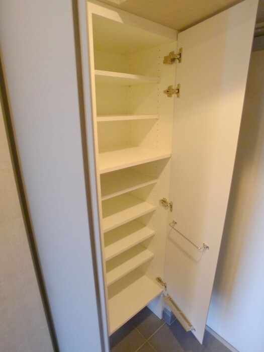 物件内観写真15　(靴箱)
