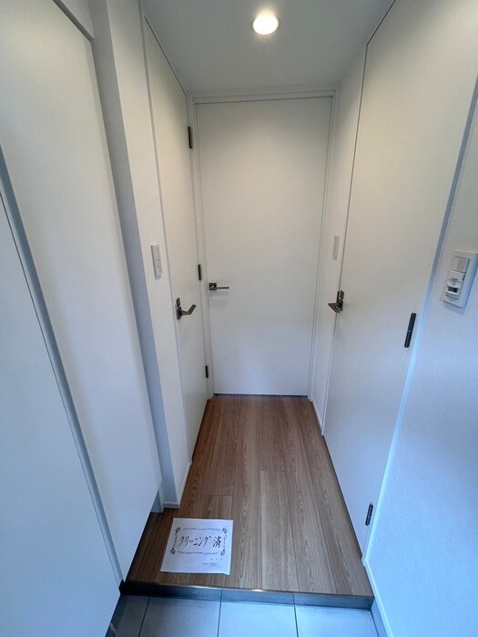 物件内観写真18　(廊下)