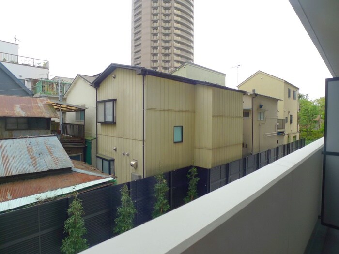 物件内観写真20　(室内からの展望)