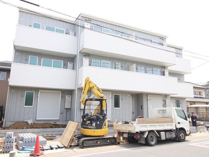 物件外観写真2　(外観写真)