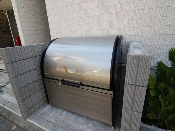 物件外観写真6　(建物設備)