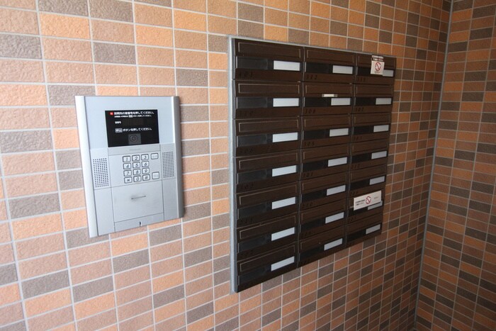 物件外観写真6　(建物設備)