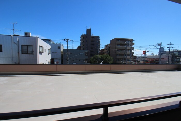 物件内観写真15　(室内からの展望)