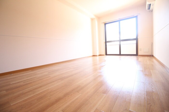 物件内観写真21　(居室)