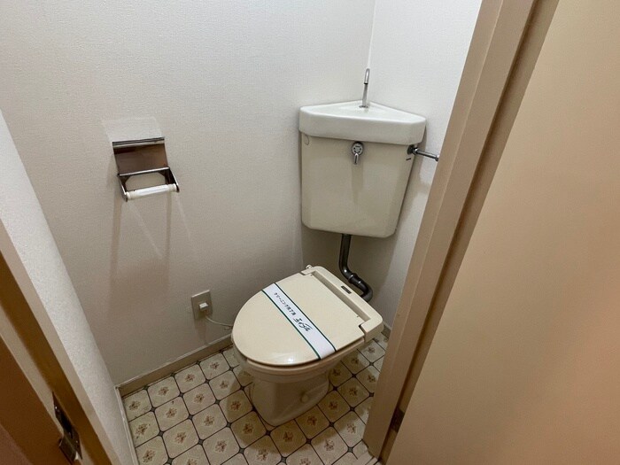 物件内観写真11　(トイレ)