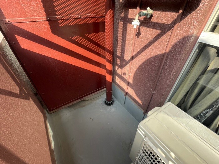 物件内観写真12　(洗濯機置場)