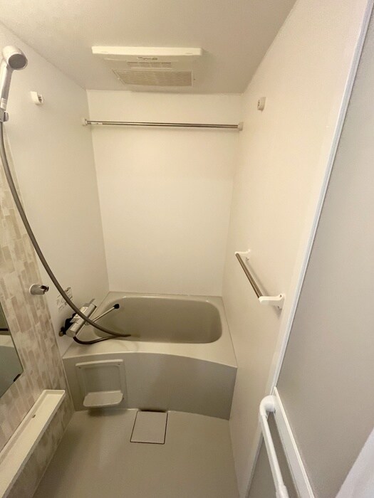 物件内観写真12　(バス／シャワールーム等)