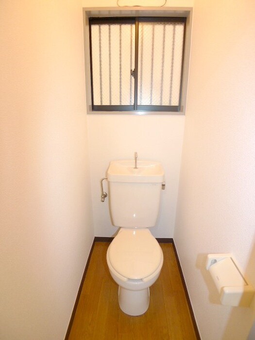 物件内観写真15　(トイレ)