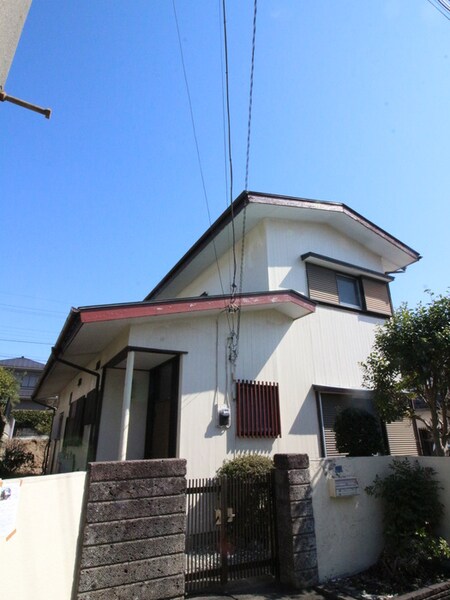 関貸家外観写真