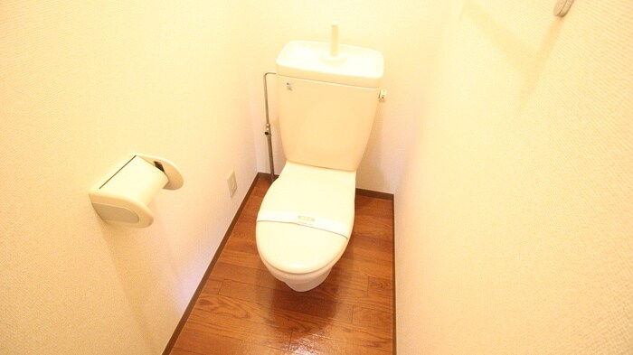 物件内観写真14　(トイレ)