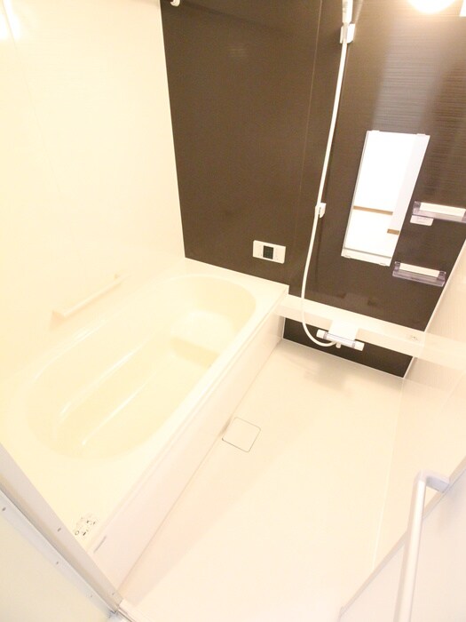 物件内観写真8　(バス／シャワールーム等)