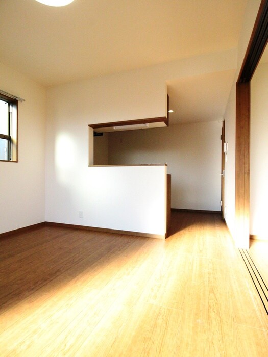 物件内観写真14　(居室)