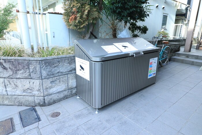 物件外観写真3　(建物設備)