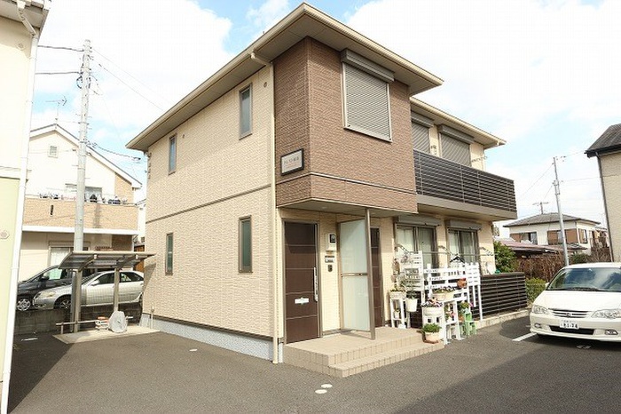 クレスト栢山