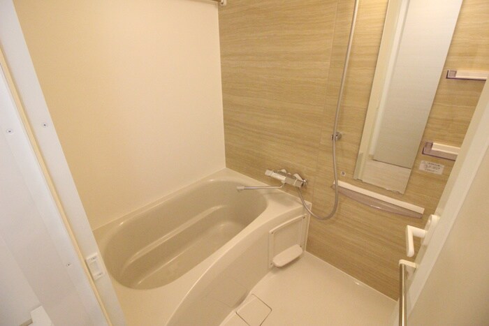 物件内観写真13　(バス／シャワールーム等)