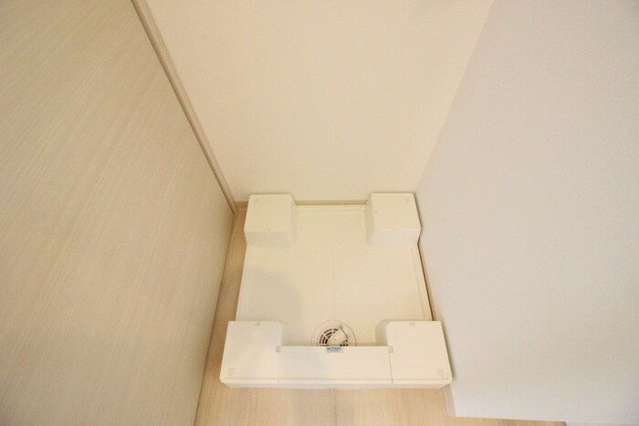 物件内観写真17　(洗濯機置場)