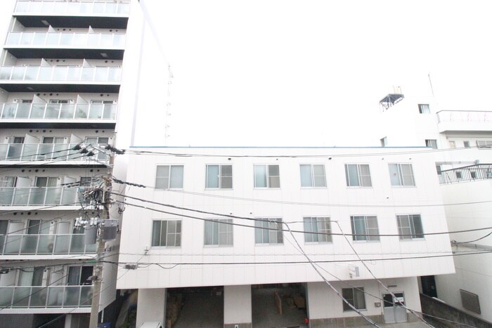 物件内観写真20　(室内からの展望)