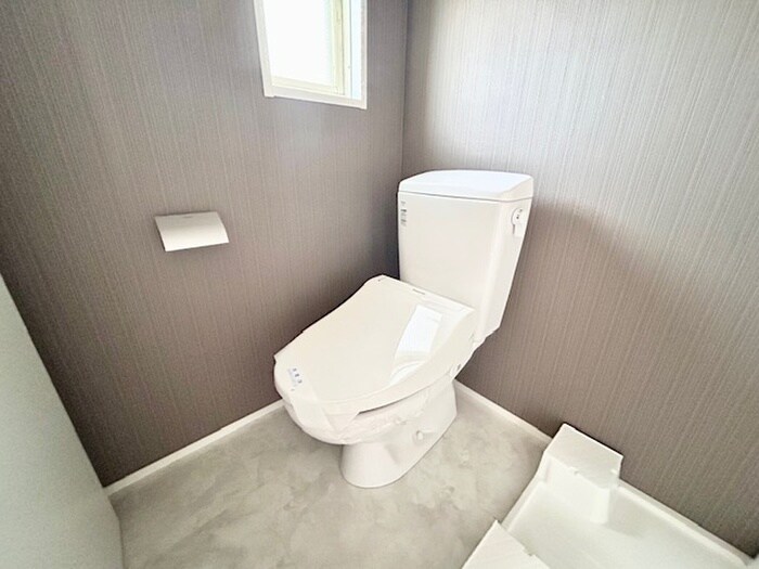 物件内観写真11　(トイレ)