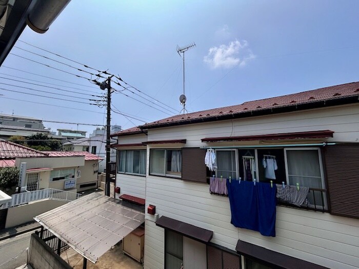 物件内観写真14　(室内からの展望)