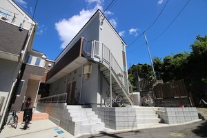 ＣＲＥＡ横浜外観写真