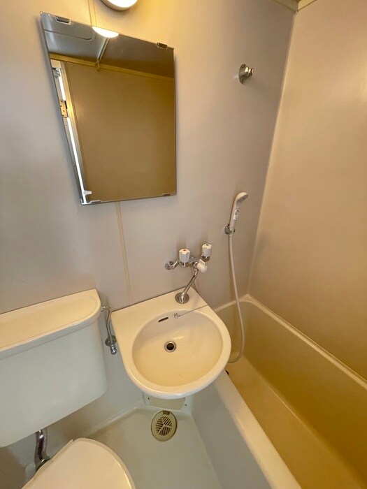 物件内観写真10　(洗面)