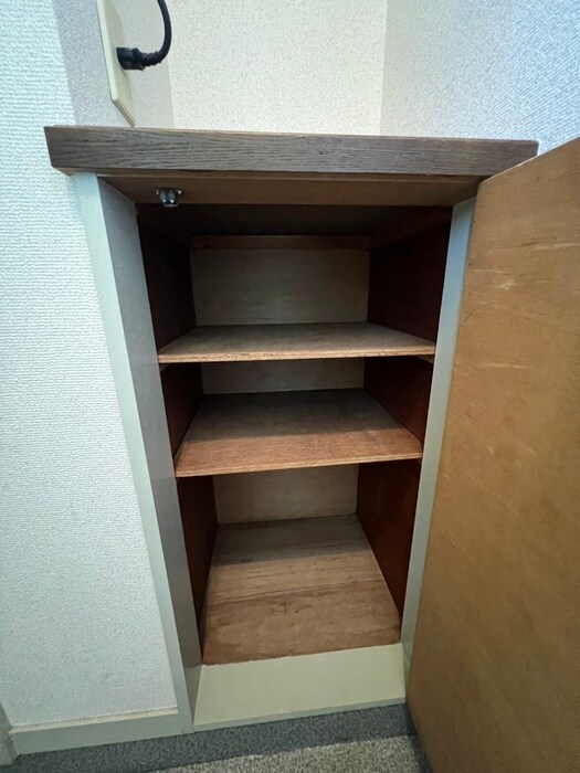 物件内観写真18　(靴箱)