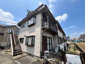 ブルーシャトル外観写真